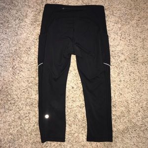 Lululemon- Speed Up Tight 23” Full-On Luxtreme